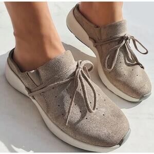 OTBT Womens Silver Gray Marriet Slide Sneakers sz 7M NEW